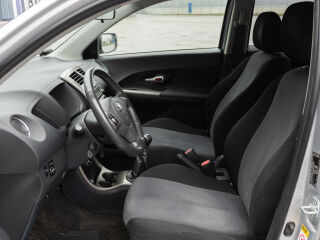 Toyota Urban Cruiser 1.3 74кВ