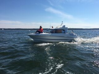 MV-Marin 6600 FC V6 Mercury Optimax 135