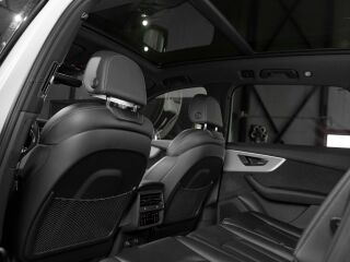 Audi Q7 3.0 210кВ