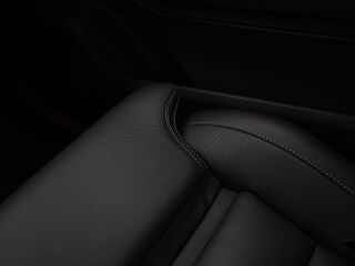 Volvo XC90 T8 AWD Ultra Dark 335кВ