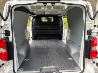 Toyota ProAce 2.0 90кВ