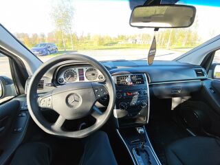 Mercedes-Benz B 180 2.0 80kW