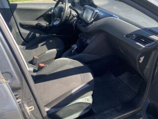 Peugeot 208 1.2 81кВ