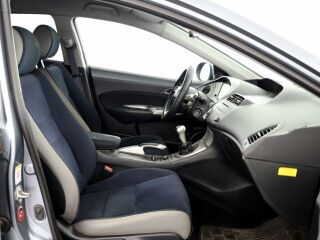 Honda Civic Elegance 1.8 103kW