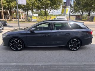 Cupra Leon Cupra 1.5 eTSI 110кВ