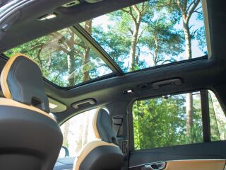 Volvo XC90 7k Ultimate Bright Intelli PRO Xenium Wntr 2.0 B5 AWD MHEV Kerghübriid 183кВ