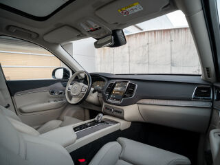 Volvo XC90 B5 Plus Dark AWD 2.0 173kW