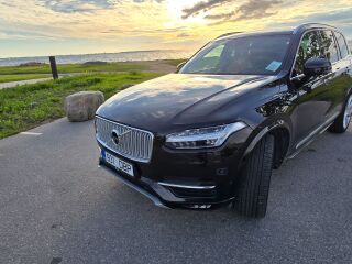 Volvo XC90 2.0 165kW