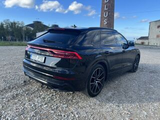 Audi Q8 S-line 3.0 210kW