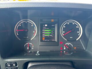 Scania P320 6x2*4 235кВ