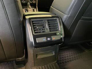 Skoda Superb Combi Elegance 2.0 110kW