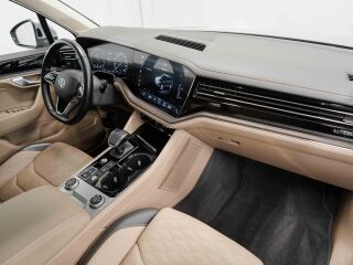 Volkswagen Touareg 4Motion eHybrid 3.0 250kW