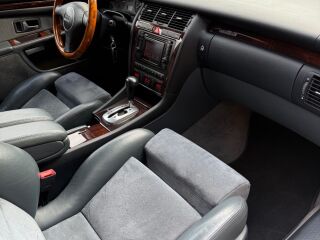 Audi A8 D2 Facelift 4.2 V8 228kW