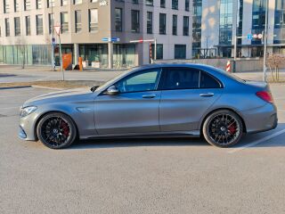 Mercedes-AMG C 63 S 4.0 V8 375kW