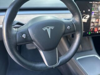 Tesla Model 3 SR+ 239kW