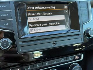 Volkswagen Passat 1.4 110кВ