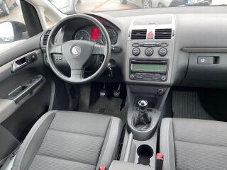Volkswagen Touran FREESTYLE 1.9 TDI 77kW
