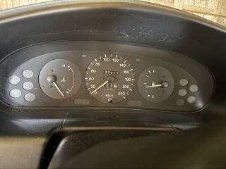 Mazda 323 1.3 54kW