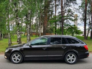 Skoda Superb Laurin & Klement 2.0 125kW