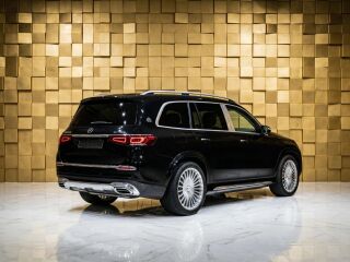 Mercedes-Benz GLS 600 MAYBACH 4.0 V8 410kW