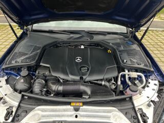 Mercedes-Benz C 250 4Matic Elegance 2.1 R4 150kW