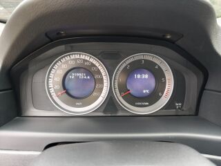 Volvo S80 Momentum MY2012 2.0 120kW