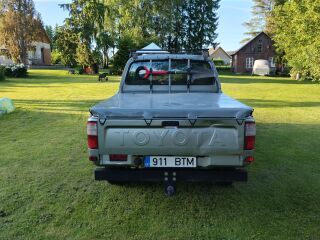 Toyota Hilux 2.5 75кВ