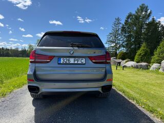 BMW X5 M50 3.0 280kW