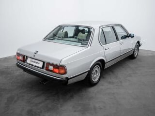 BMW 728 i 2.8 135kW
