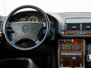 Mercedes-Benz S 600 6.0 V12 290кВ