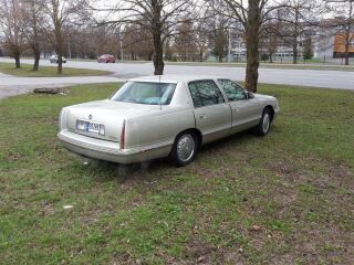 Cadillac DeVille 4.6 V8 205kW
