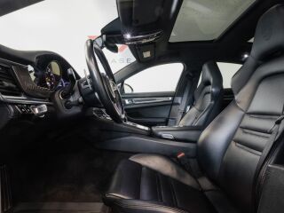 Porsche Panamera 4S 324kW