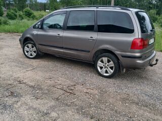 SEAT Alhambra 1.9 85кВ