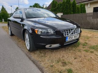 Volvo C70 D5 SUMMUM 2.4 D5 132kW