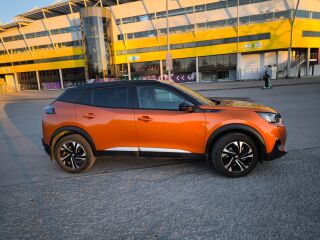 Peugeot 2008 GT 1.5 96kW