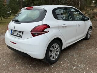 Peugeot 208 1.6 55kW