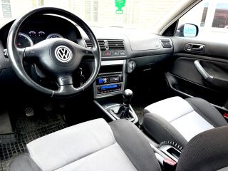 Volkswagen Golf 2.0 85kW