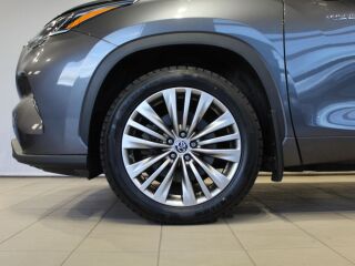 Toyota Highlander Executive AWD 2.5 140kW