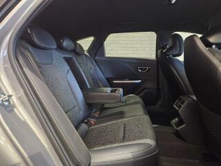 Kia K4 GT-Line 7DCT 1.6 T-GDI 132kW