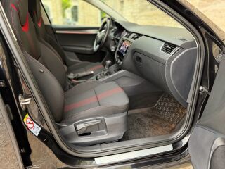 Skoda Octavia Elegance Sport 1.0 TSI 85кВ