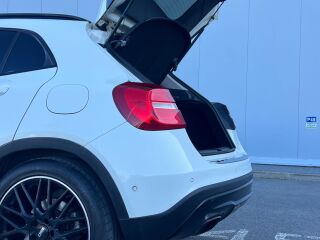 Mercedes-Benz GLA 200 CDi SHADOWLINE 2.2 CDi ECO ATM 7G-Tronic 100kW