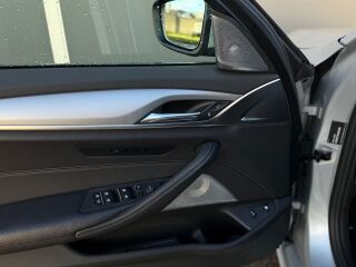 BMW 530 M-Sportpakett iPerformance 2.0 185kW