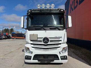 Mercedes-Benz Actros 2542 6x2 310kW