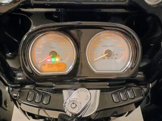 Harley-Davidson Road Glide FLTRX V2 66kW