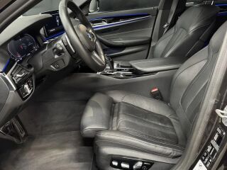 BMW 530 d xDrive Touring M-Sportpakett 3.0 B57D30B 210кВ