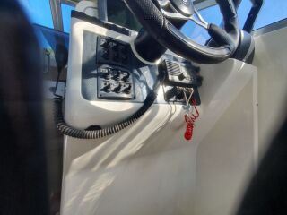 Galeon GALIA 700