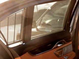 BMW 750 xDrive 4x4 4.4 330kW