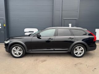 Volvo V90 Cross Country 2.0 140kW