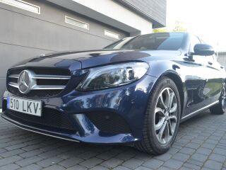 Mercedes-Benz C 200 9G tronic facelift 2 ekraani Led-esituled 2.0 110kW