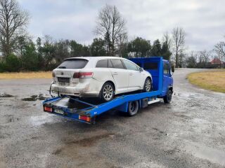 Mercedes-Benz Vario 609d 3300kg 66kW